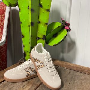 Retro Leopard Sneaker