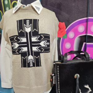 Sweaters & Sweatshirts